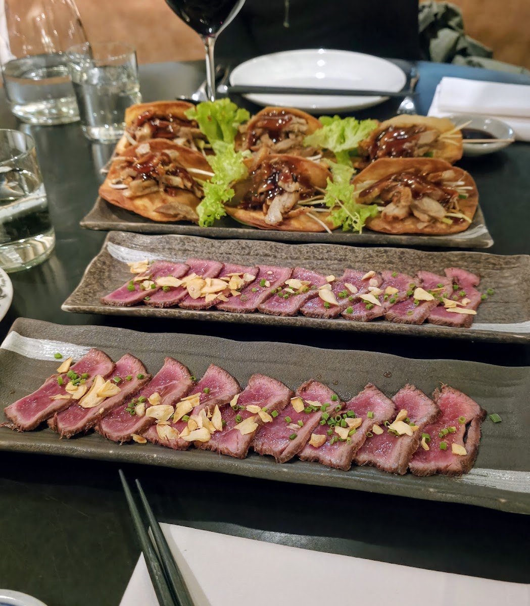 Yip Asian Bar & Restaurant Photos 2